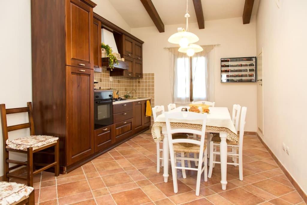 Poggio Ai Legni Villa Certaldo Bagian luar foto